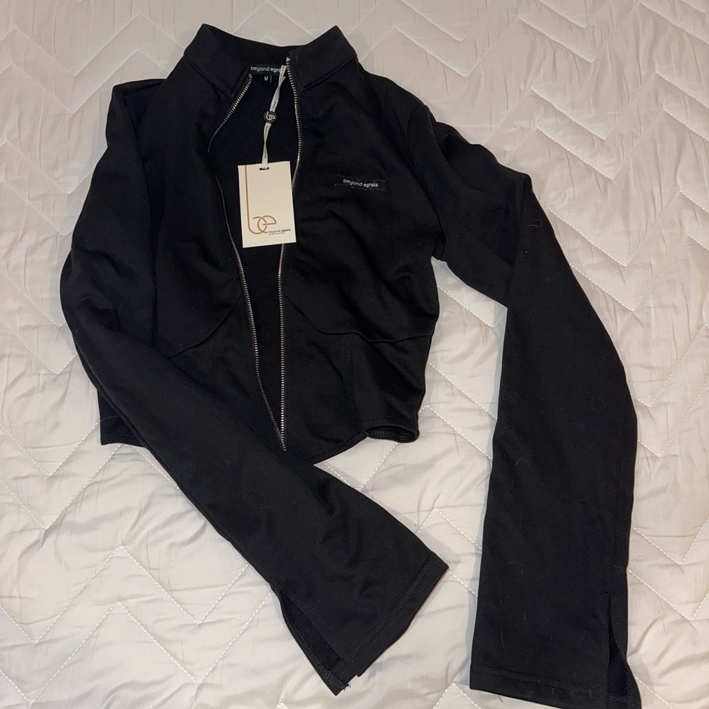Black Fitted Long Sleeve Crop Top with Mandarin Collar